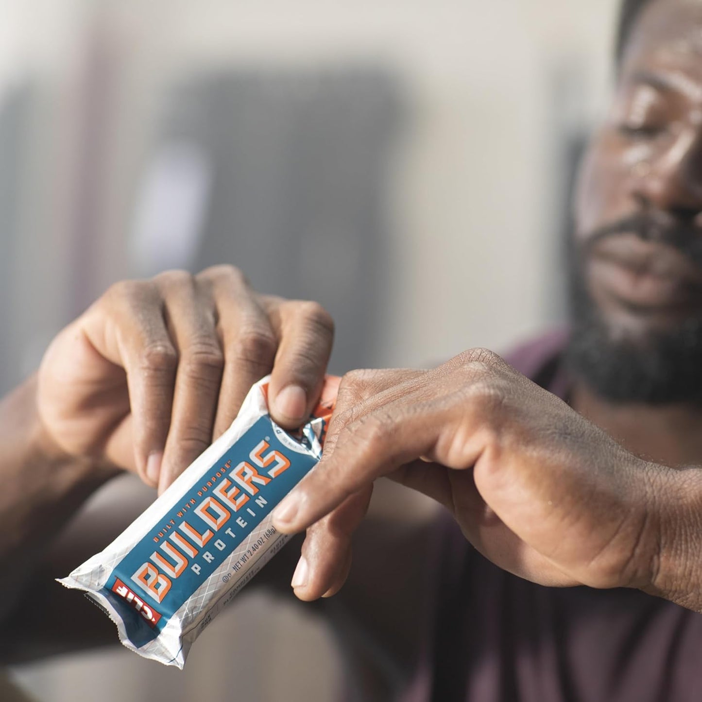 CLIF BUILDERS Protein Bar - Chocolate Peanut Butter - 20g Plant Protein - 2.4 oz (12 Bars)